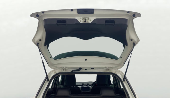 2020 Maruti Swift VXI, Petrol, Manual, 49,503 km, Boot Door Open