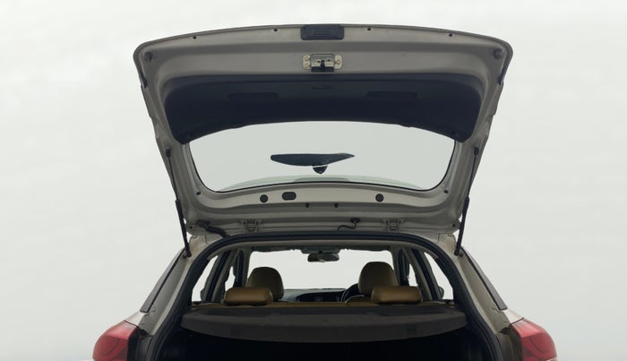 2018 Hyundai i20 Active 1.2 SX, Petrol, Manual, 49,092 km, Boot Door Open