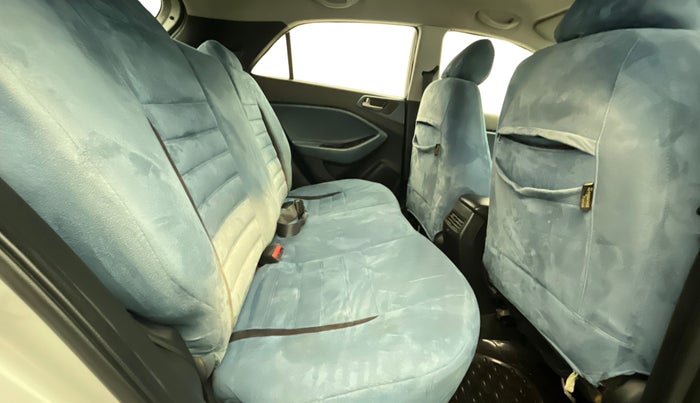 2015 Hyundai i20 Active 1.2 SX, Petrol, Manual, 92,820 km, Right Side Rear Door Cabin