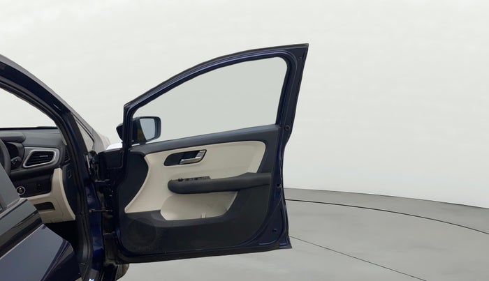 2022 Tata ALTROZ XZA, Petrol, Automatic, 41,552 km, RHS Front Door