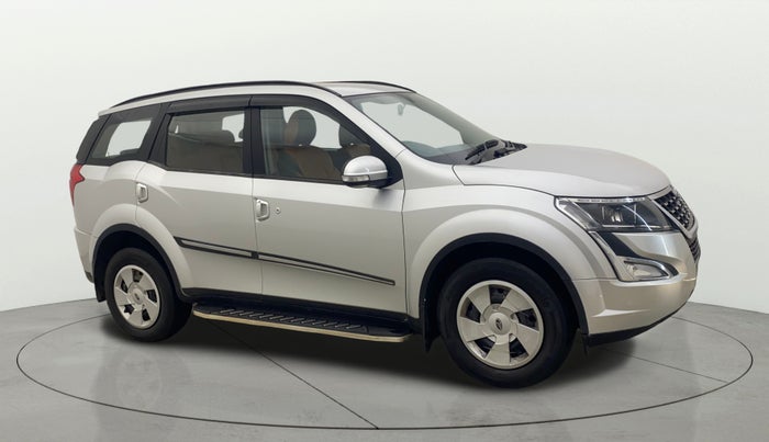 2018 Mahindra XUV500 W7, Diesel, Manual, 90,668 km, SRP
