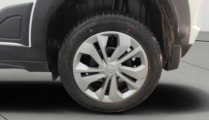 2025 Maruti FRONX SIGMA CNG 1.2 MT, CNG, Manual, 114 km, Left Rear Wheel