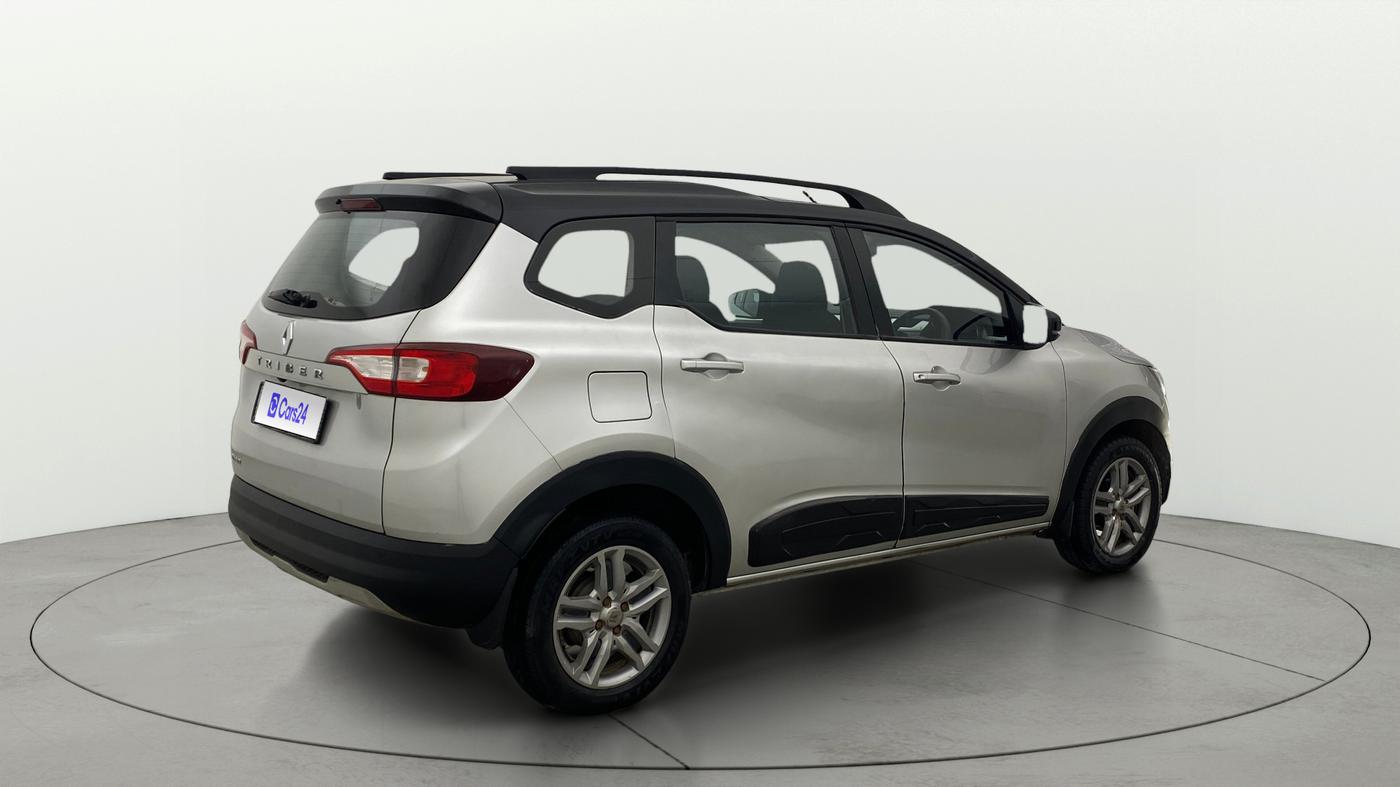 2022 Renault TRIBER RXZ, Petrol, Manual, 53,226 km, Right Back Diagonal