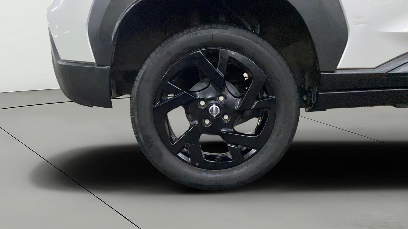 2023 Nissan MAGNITE XV CVT TURBO KURO EDITION , Petrol, Automatic, 19,904 km, Right Rear Wheel