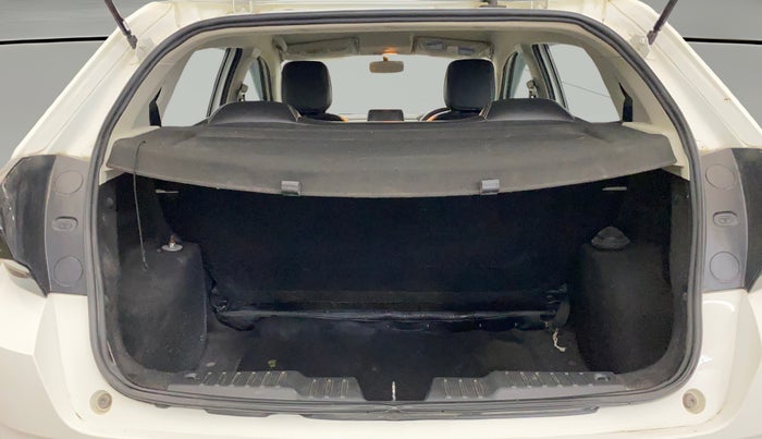 2022 Tata ALTROZ XM PLUS PETROL, Petrol, Manual, 33,960 km, Boot Open Zoomed View