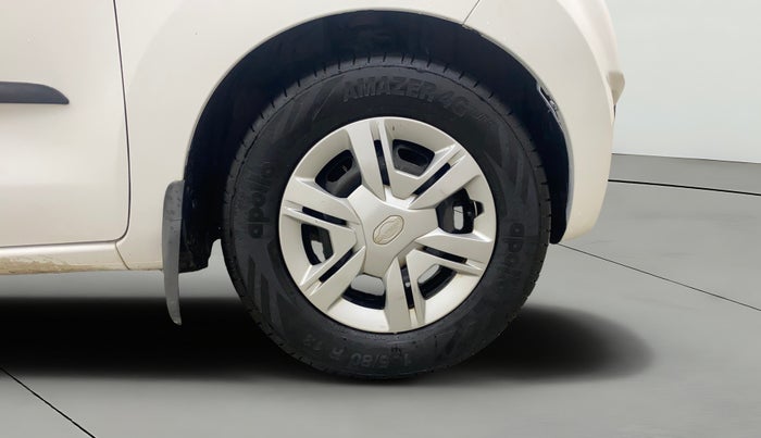 2018 Datsun Redi Go T (O), Petrol, Manual, 67,139 km, Right Front Wheel