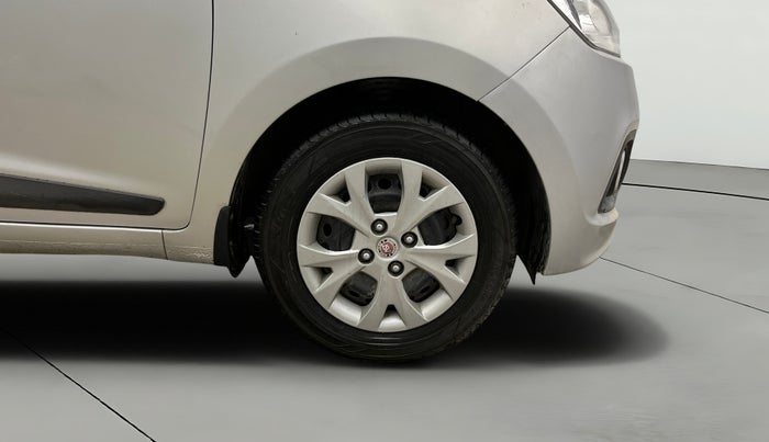 2016 Hyundai Grand i10 SPORTZ 1.2 KAPPA VTVT, Petrol, Manual, 67,082 km, Right Front Wheel