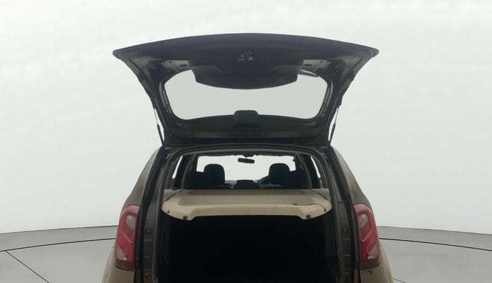 2018 Renault Duster 85 PS RXS MT DIESEL, Diesel, Manual, 1,28,228 km, Boot Door Open