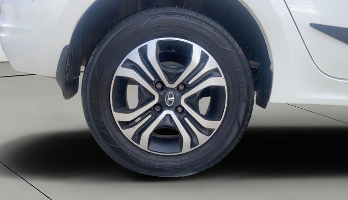 2022 Tata TIGOR XZ PLUS CNG, CNG, Manual, 73,529 km, Right Rear Wheel