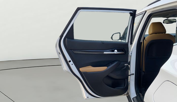 2023 KIA SELTOS HTX PLUS 1.5 IMT DIESEL, Diesel, Manual, 71,001 km, LHS Rear Door