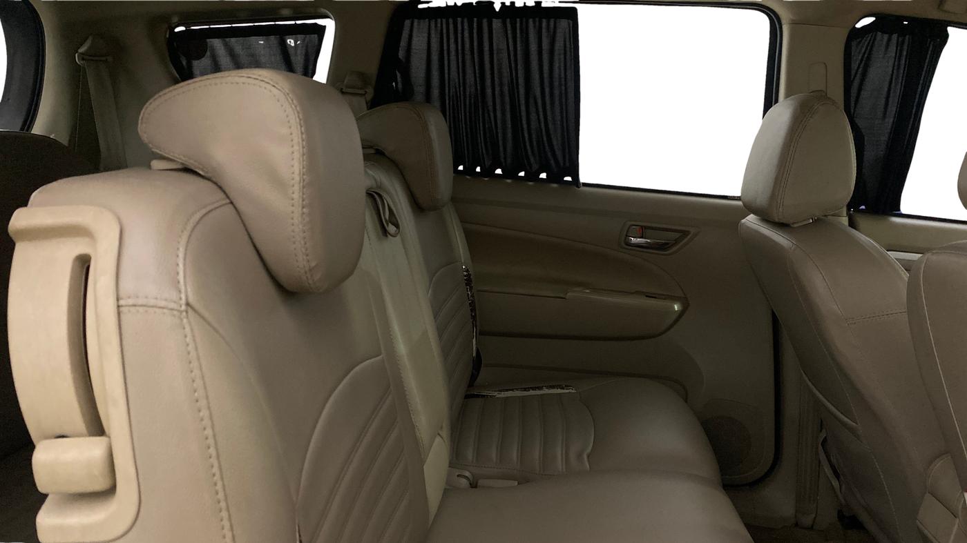 2016 Maruti Ertiga VXI CNG, CNG, Manual, 88,892 km, Right Side Rear Door Cabin