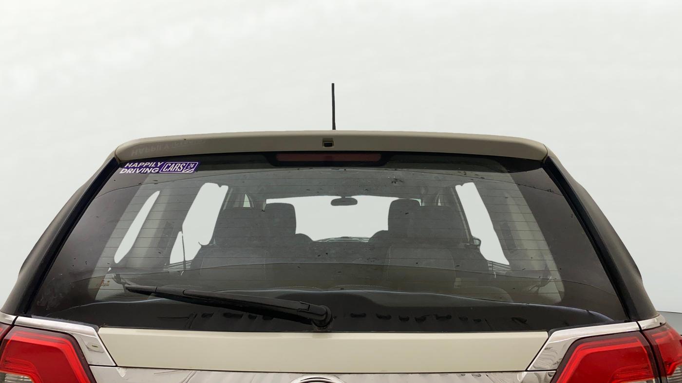 2018 Tata Hexa XT 4X4 7 STR, Diesel, Manual, 1,15,391 km, Rear Windshield