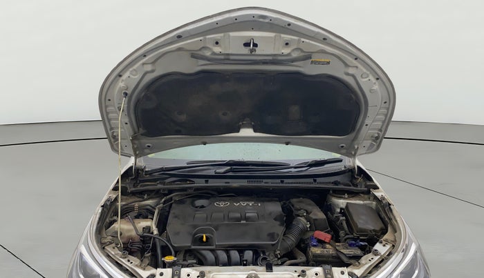 2017 Toyota Corolla Altis GL PETROL, Petrol, Manual, 78,724 km, Open Bonet