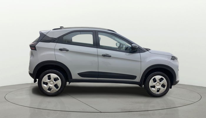 2024 Tata NEXON Pure 1.2 Petrol 6AMT, Petrol, Manual, 7,247 km, Right Side View