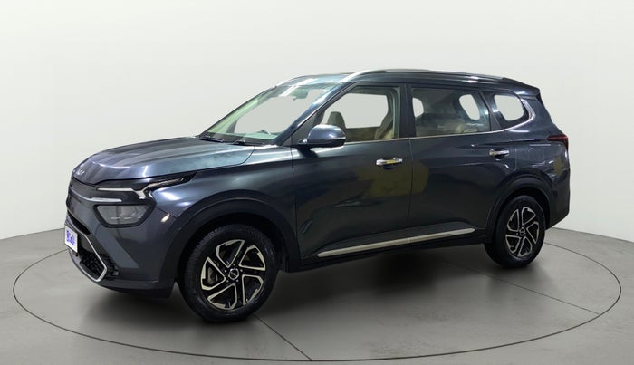 2022 KIA CARENS LUXURY PLUS 1.4 PETROL DCT 7 STR, Petrol, Automatic, 35,201 km, Left Front Diagonal