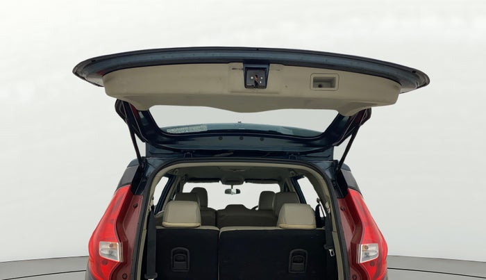 2019 Mahindra MARAZZO M6 8 STR, Diesel, Manual, 81,371 km, Boot Door Open