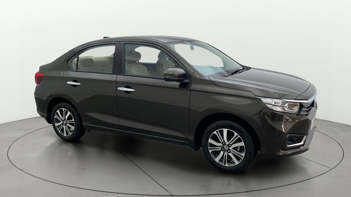 2024 Honda Amaze 1.2L I-VTEC VX CVT, Petrol, Automatic, 14,979 km, Right Front Diagonal