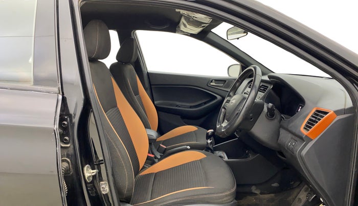 2016 Hyundai i20 Active 1.2 SX, Petrol, Manual, 30,485 km, Right Side Front Door Cabin