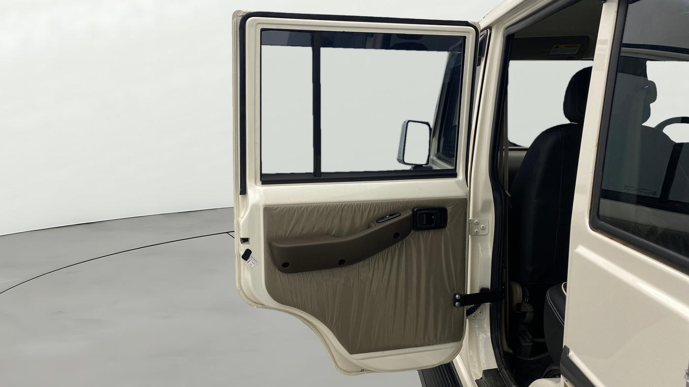 2025 Mahindra Bolero B6, Diesel, Manual, 9,516 km, LHS Rear Door