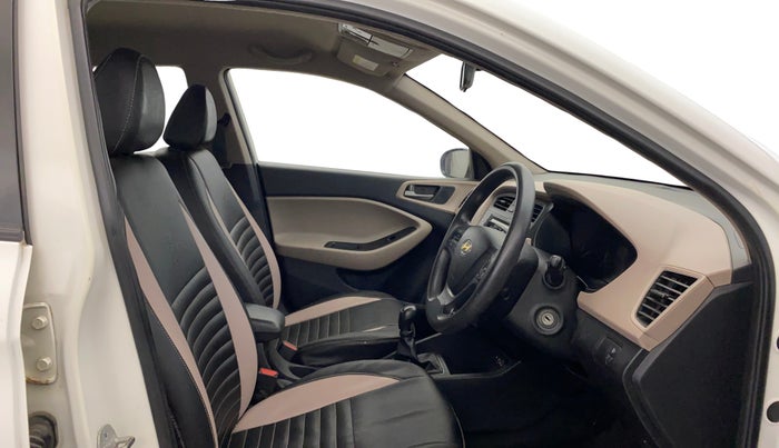 2017 Hyundai Elite i20 ASTA 1.2, Petrol, Manual, 30,922 km, Right Side Front Door Cabin