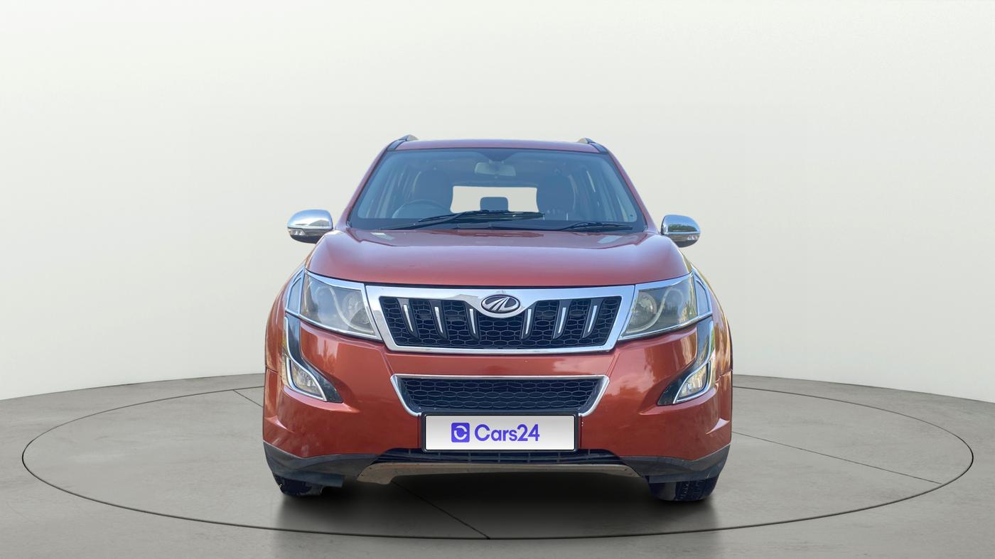 2017 Mahindra XUV500 W10 AT, Diesel, Automatic, 84,161 km, Front