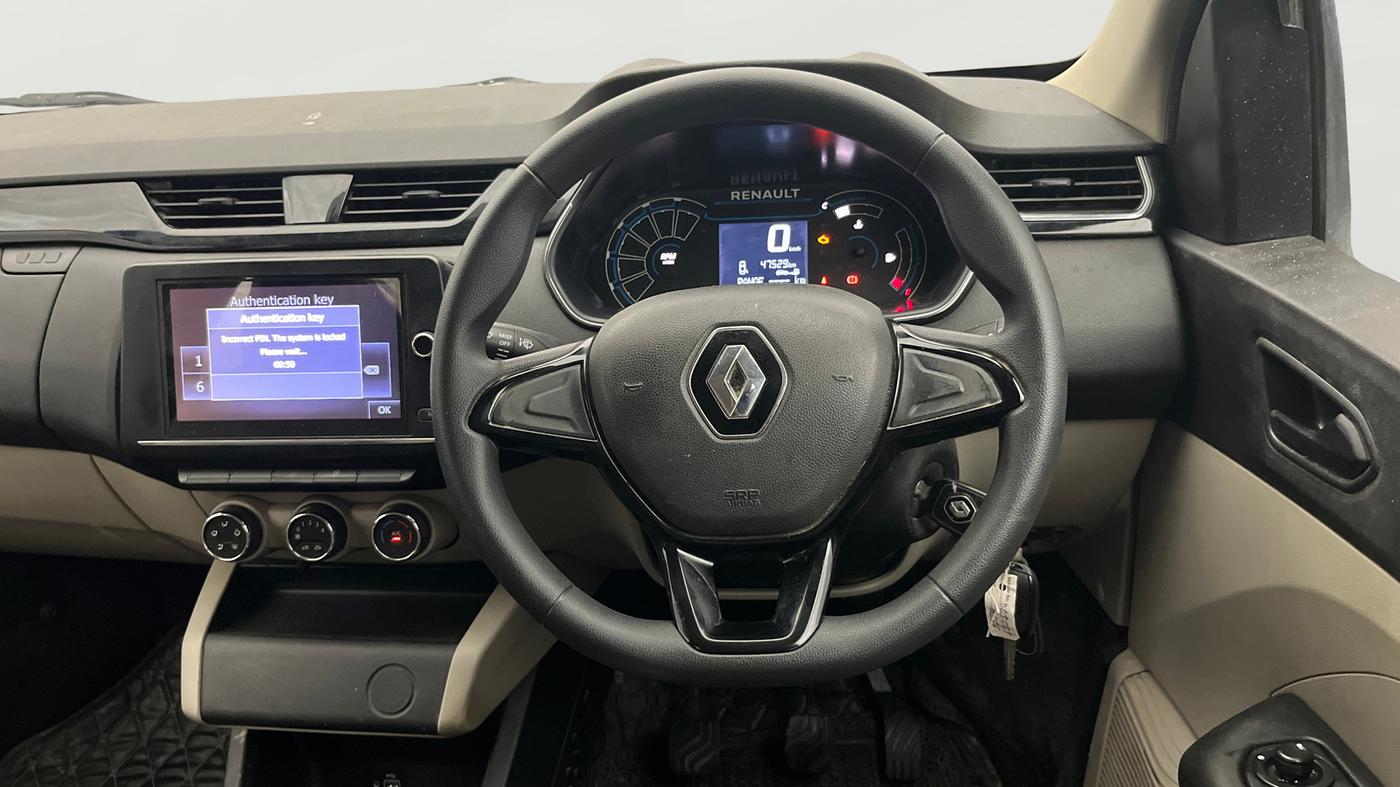 2021 Renault TRIBER RXT, Petrol, Manual, 47,475 km, Steering Wheel Close Up
