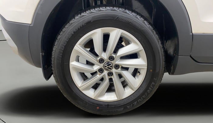 2022 Volkswagen TAIGUN HIGHLINE 1.0 TSI AT, Petrol, Automatic, 45,904 km, Right Rear Wheel