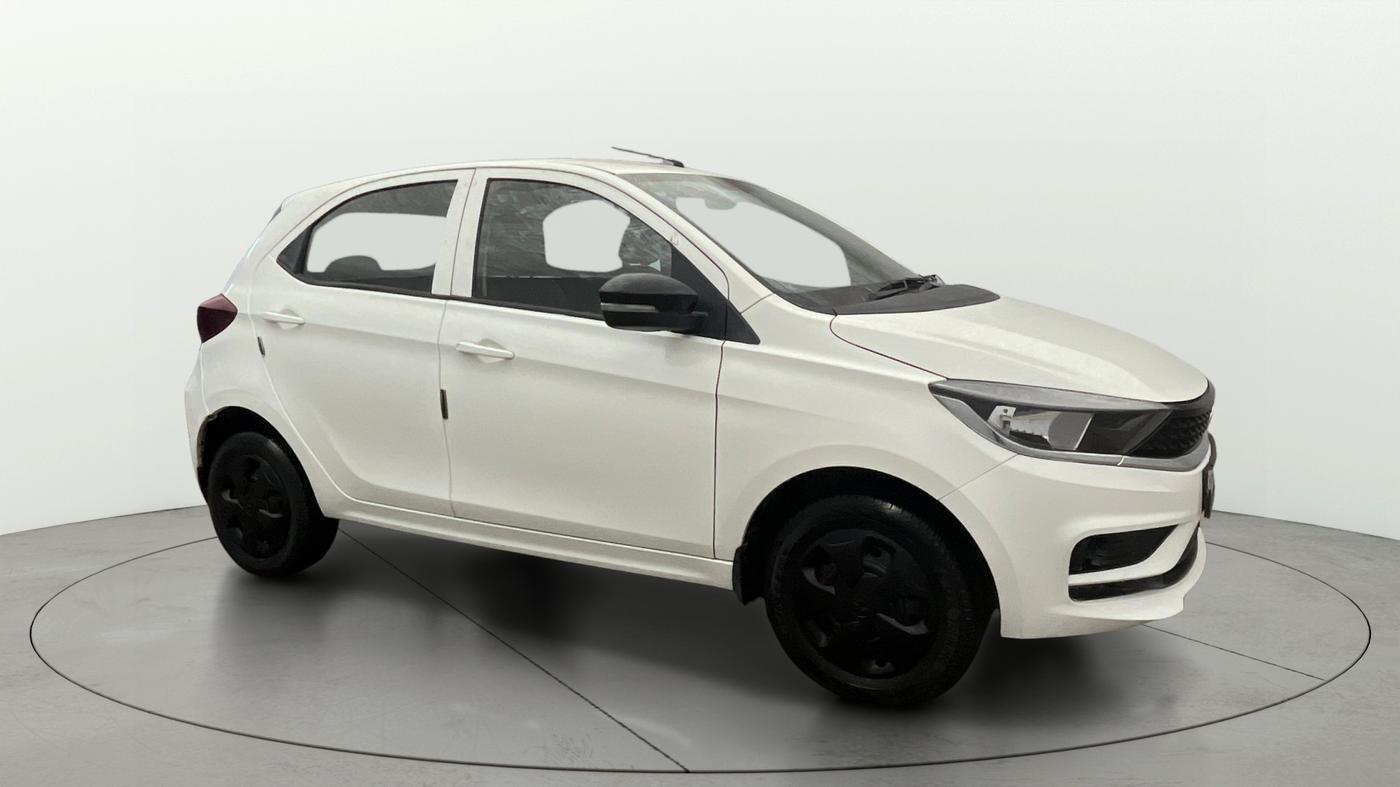 2022 Tata Tiago XT CNG, CNG, Manual, 61,054 km, Right Front Diagonal