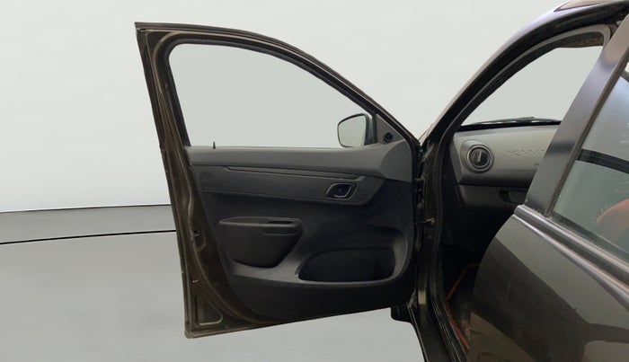 2020 Renault Kwid RXT 1.0 (O), Petrol, Manual, 54,696 km, LHS Front Door