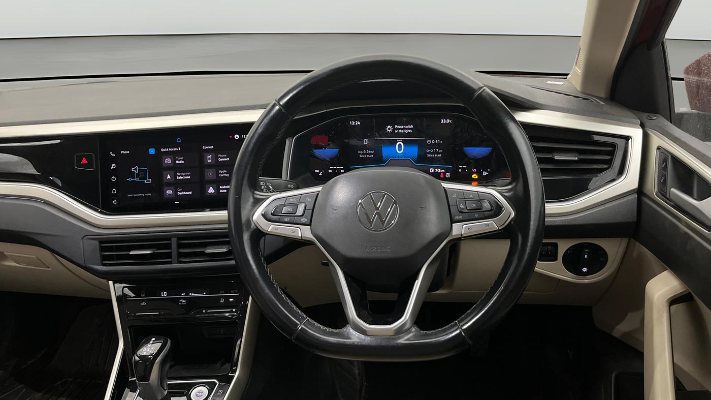 2022 Volkswagen VIRTUS TOPLINE TSI 1.0 AT, Petrol, Automatic, 47,258 km, Steering Wheel Close Up