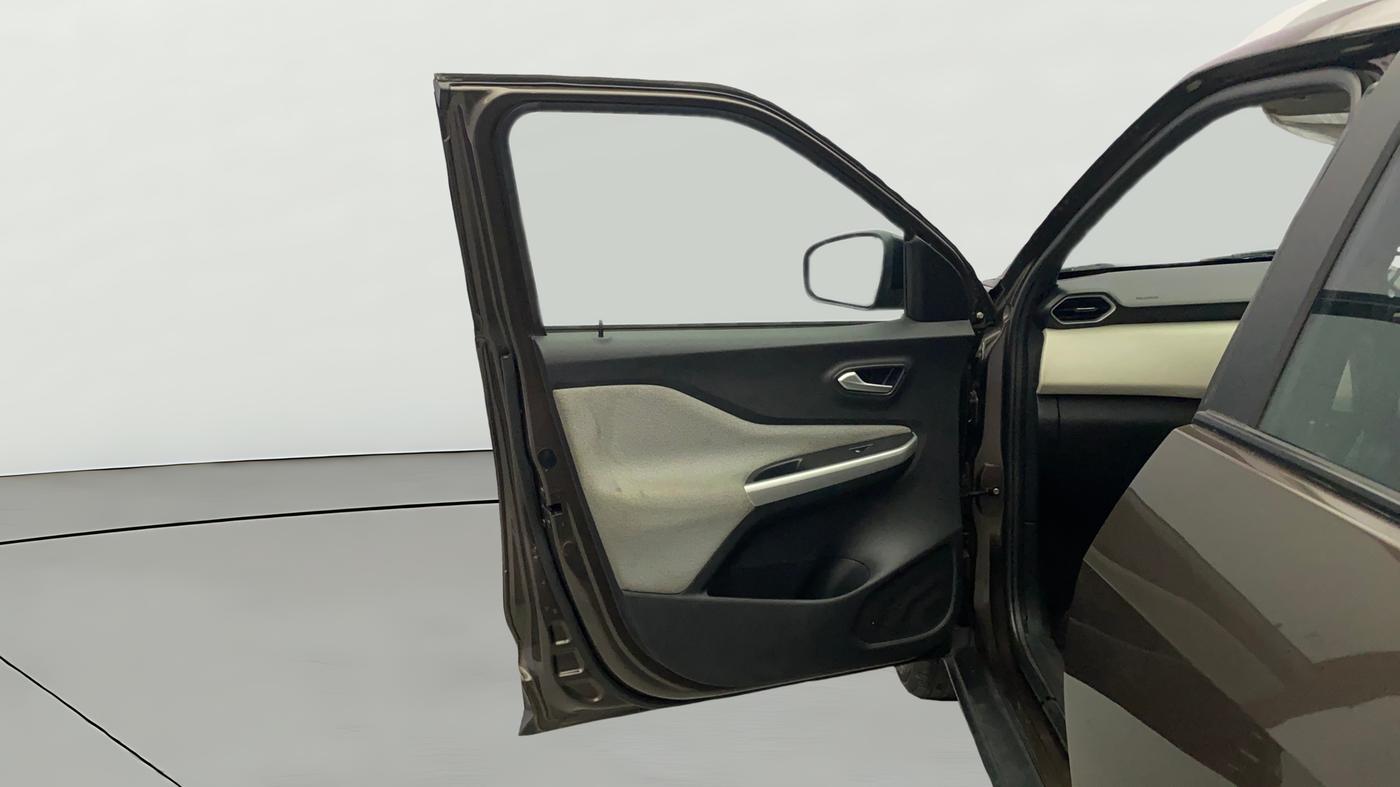 2021 Nissan MAGNITE XL, Petrol, Manual, 64,448 km, LHS Front Door