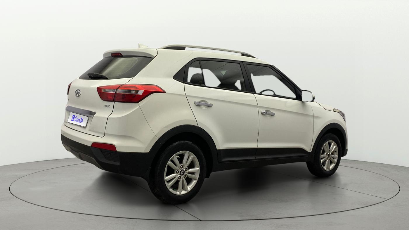 2016 Hyundai Creta SX PLUS 1.6 PETROL, Petrol, Manual, 98,484 km, Right Back Diagonal