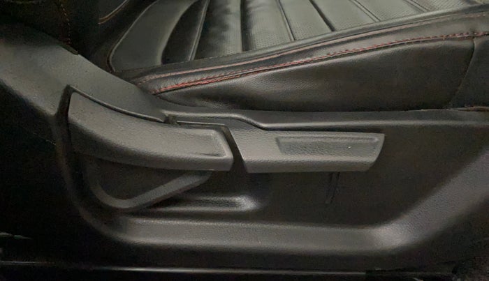 2019 KIA SELTOS GTX 1.4 PETROL, Petrol, Manual, 38,178 km, Driver Side Adjustment Panel