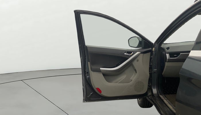 2018 Tata NEXON XZ PLUS DIESEL, Diesel, Manual, 73,096 km, LHS Front Door