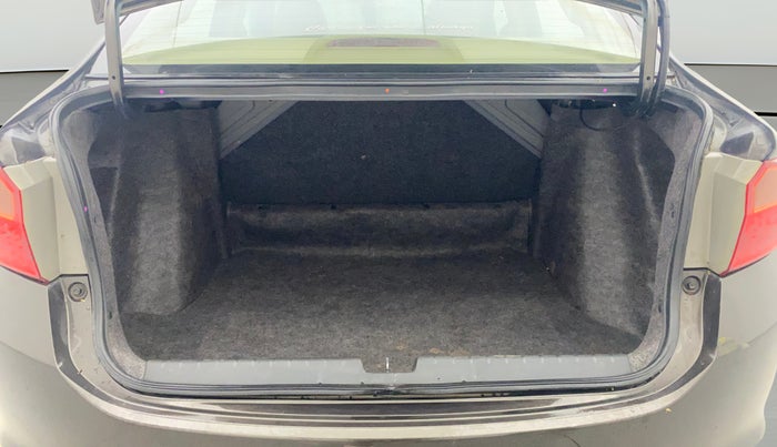 2015 Honda City 1.5L I-VTEC VX, Petrol, Manual, 68,124 km, Boot Open Zoomed View