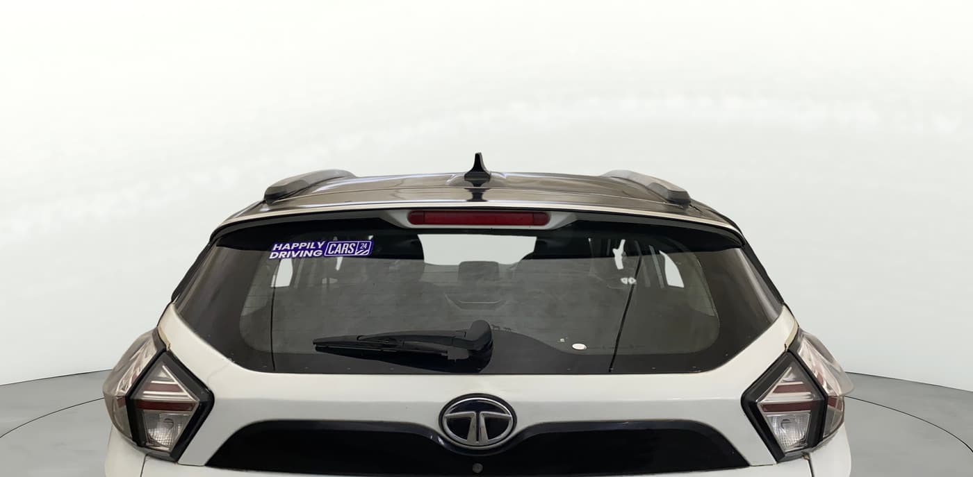 2023 Tata NEXON XZ PLUS DIESEL SUNROOF, Diesel, Manual, 46,616 km, Rear Windshield