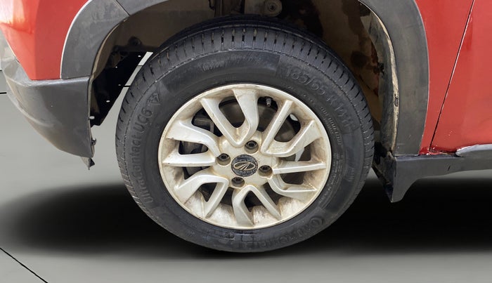 2016 Mahindra Kuv100 K8 6 STR, Petrol, Manual, 54,693 km, Left Front Wheel