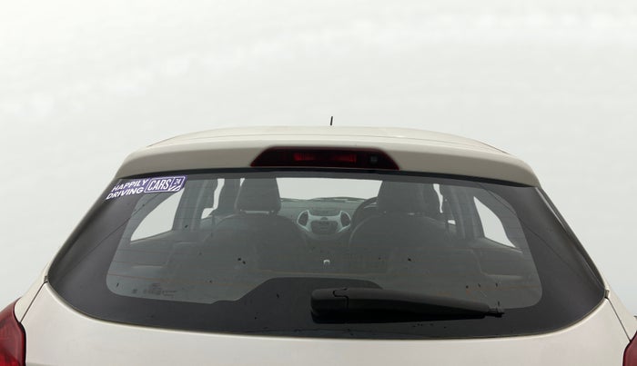 2016 Ford New Figo TITANIUM 1.2 PETROL MT, Petrol, Manual, 1,32,597 km, Rear Windshield