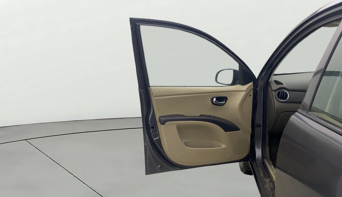 2013 Hyundai i10 MAGNA 1.2, Petrol, Manual, 69,772 km, LHS Front Door