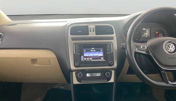 2016 Volkswagen Ameo HIGHLINE1.2L, Petrol, Manual, 27,425 km, Air Conditioner