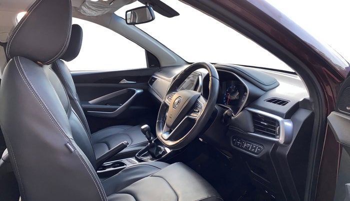 2019 MG HECTOR SHARP HYBRID 1.5 PETROL, Petrol, Manual, 50,132 km, Right Side Front Door Cabin