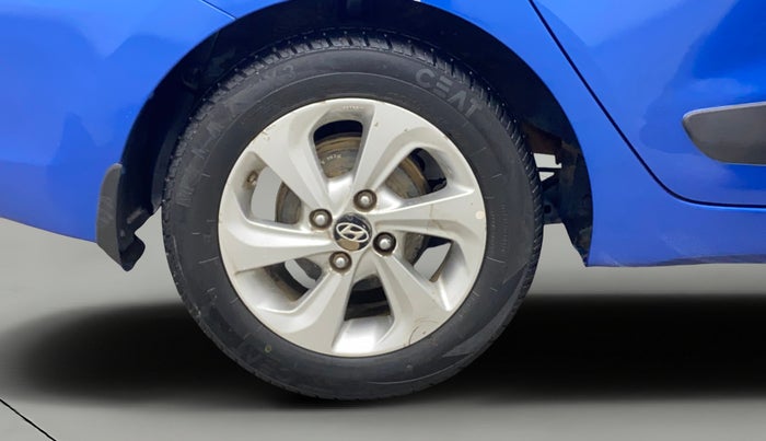 2017 Hyundai Xcent SX 1.2, Petrol, Manual, 90,336 km, Right Rear Wheel