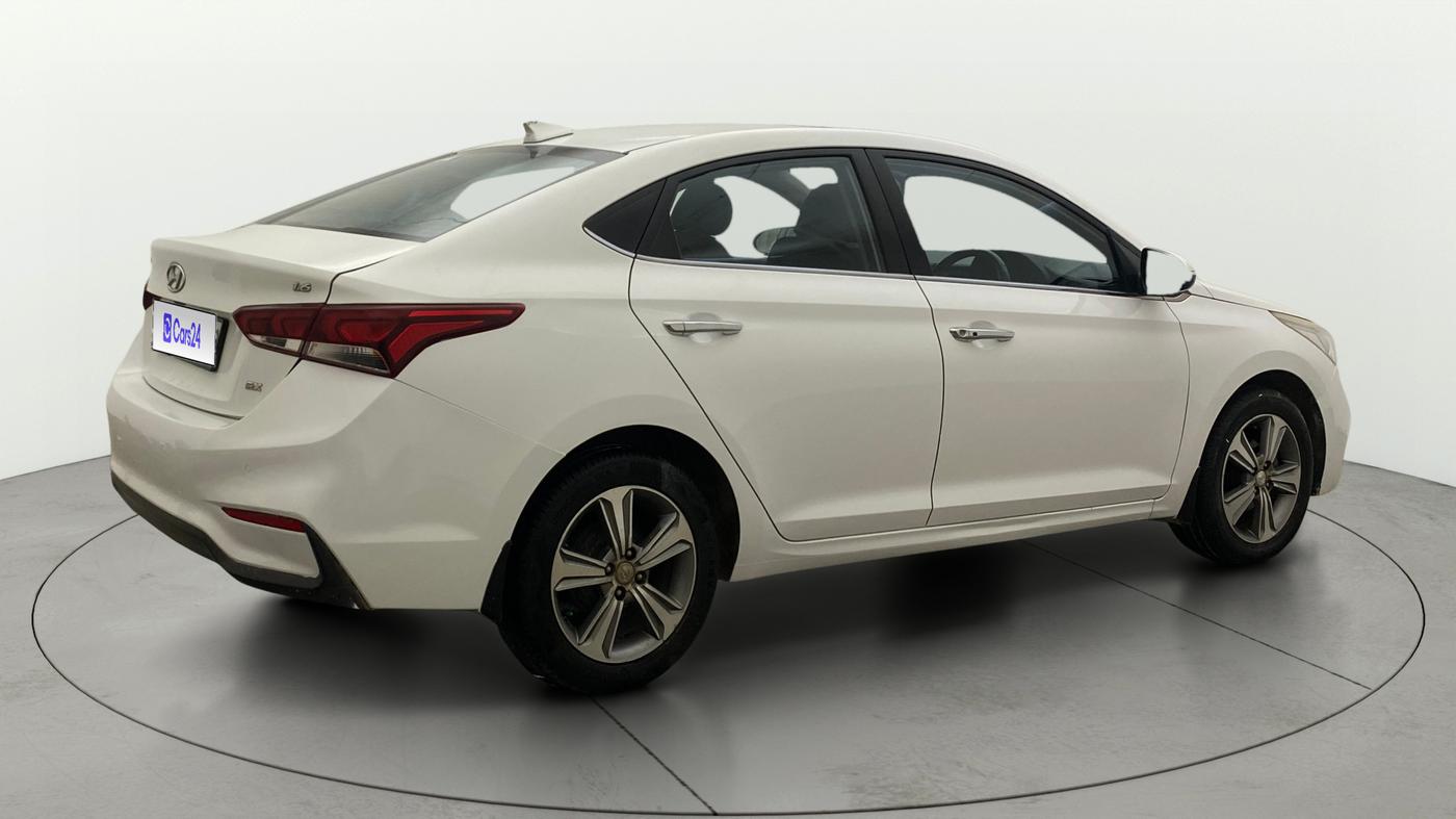 2019 Hyundai Verna 1.6 VTVT SX O, Petrol, Manual, 65,467 km, Right Back Diagonal
