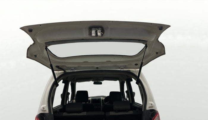 2015 Maruti Wagon R 1.0 LXI, Petrol, Manual, 67,803 km, Boot Door Open