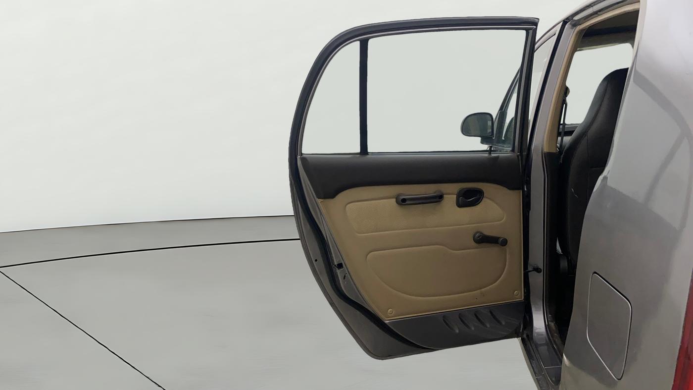 2014 Hyundai Santro Xing GLS, Petrol, Manual, 73,064 km, LHS Rear Door