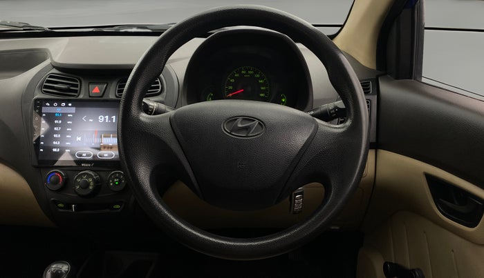 2015 Hyundai Eon D-LITE+, Petrol, Manual, 99,383 km, Steering Wheel Close Up