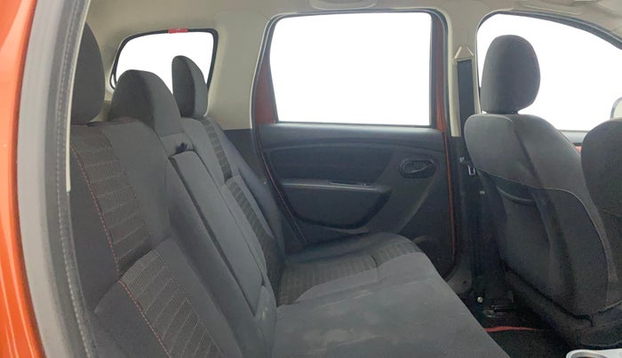 2018 Renault Duster RXS CVT, Petrol, Automatic, 46,011 km, Right Side Rear Door Cabin