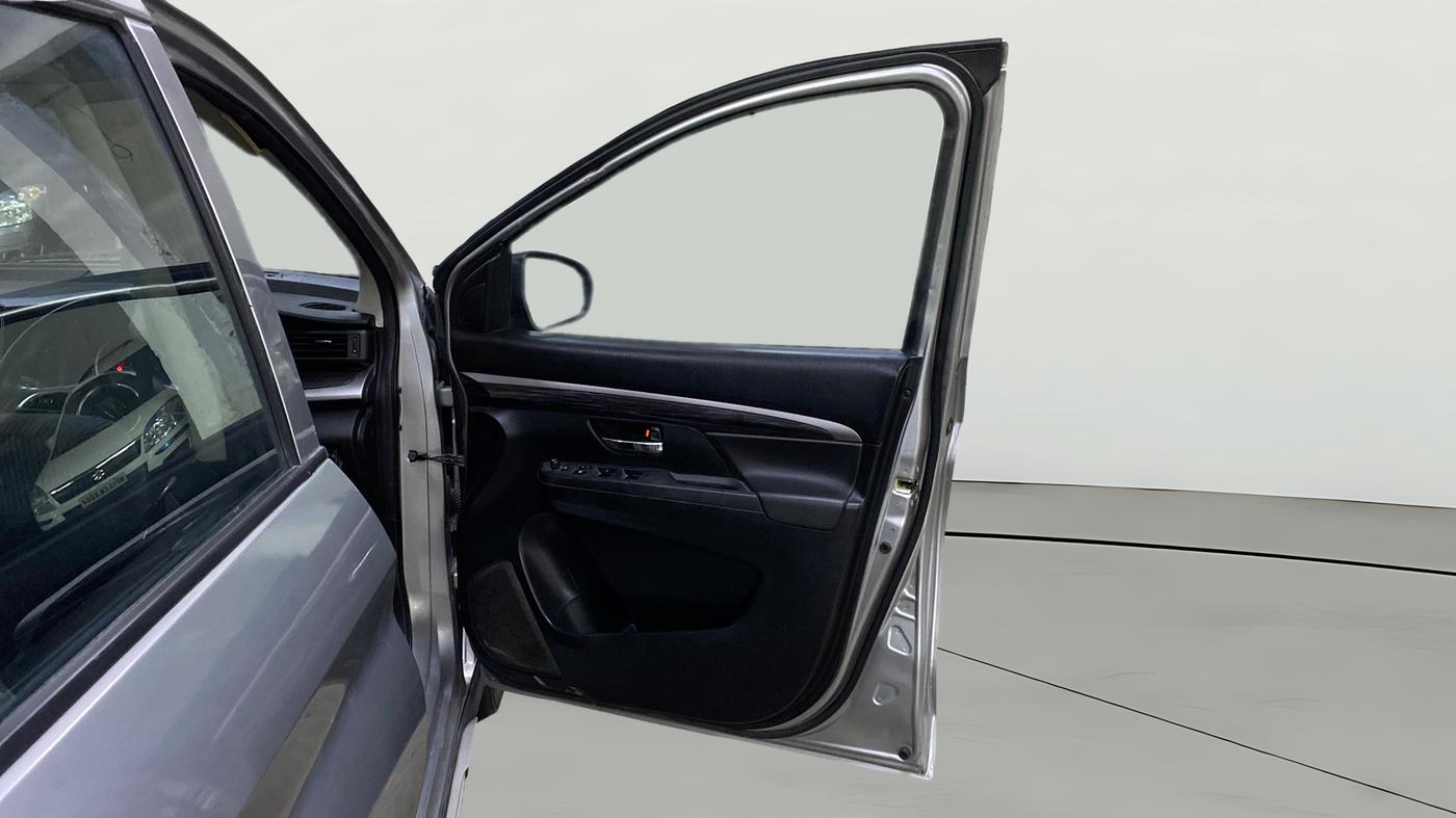 2022 Maruti XL6 ZETA MT, Petrol, Manual, 86,434 km, RHS Front Door