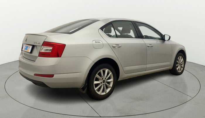 2015 Skoda Octavia ELEGANCE 1.8 TSI AT, Petrol, Automatic, 67,632 km, Right Back Diagonal