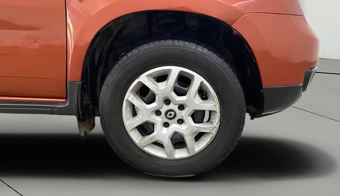 2016 Renault Duster 85 PS RXL DIESEL, Diesel, Manual, 1,24,019 km, Right Front Wheel